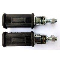 Ducati bicilindrici 750-900 cc - Pedane posteriori complete. Bullone diam.11